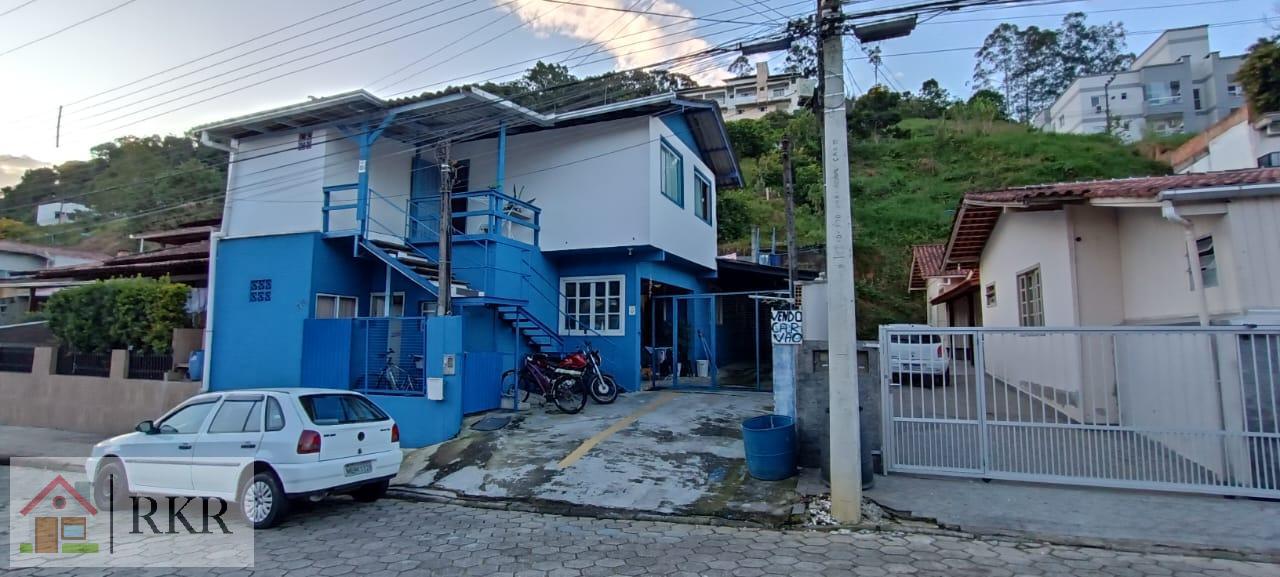 Casa de 7 quartos, no bairro Steffen, em Brusque | Eu Corretor