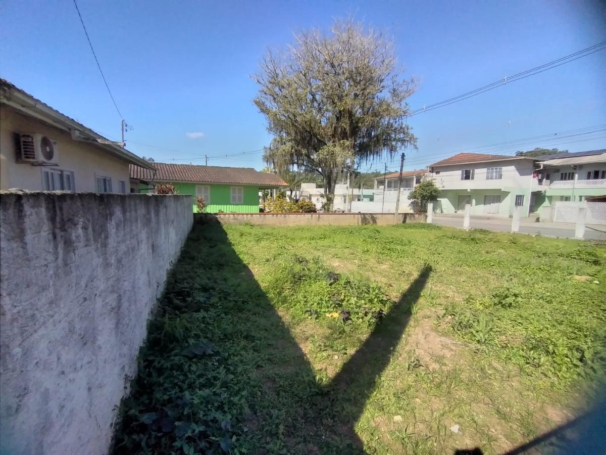 Lote/Terreno de 300m² no bairro Rio Branco, em Brusque | Eu Corretor