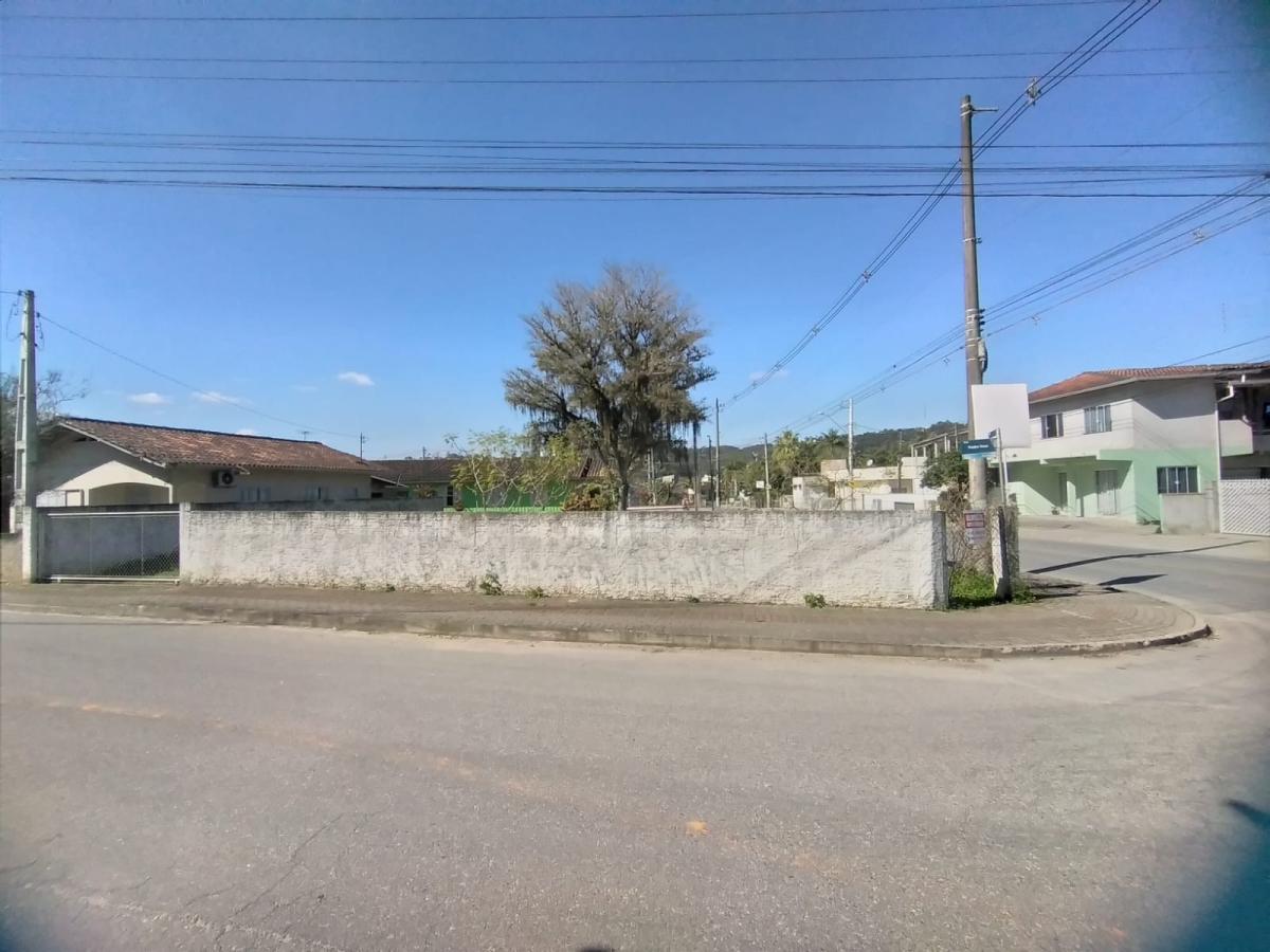 Lote/Terreno de 300m² no bairro Rio Branco, em Brusque | Eu Corretor