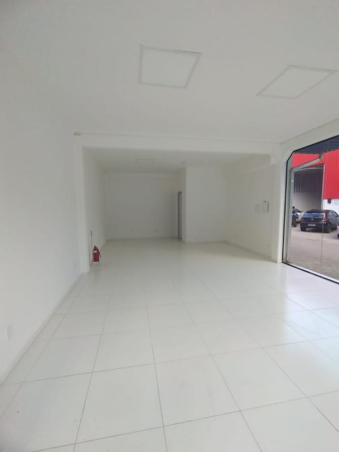 Sala Comercial de 55m² no bairro CENTRO, em Guabiruba | Eu Corretor