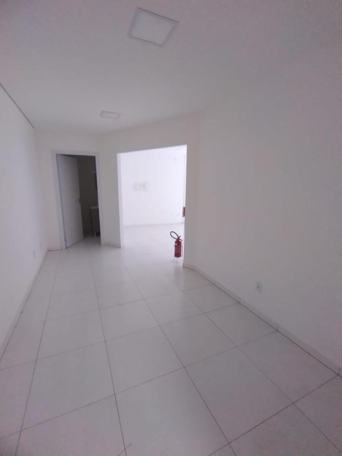 Sala Comercial de 65m² no bairro CENTRO, em Guabiruba | Eu Corretor