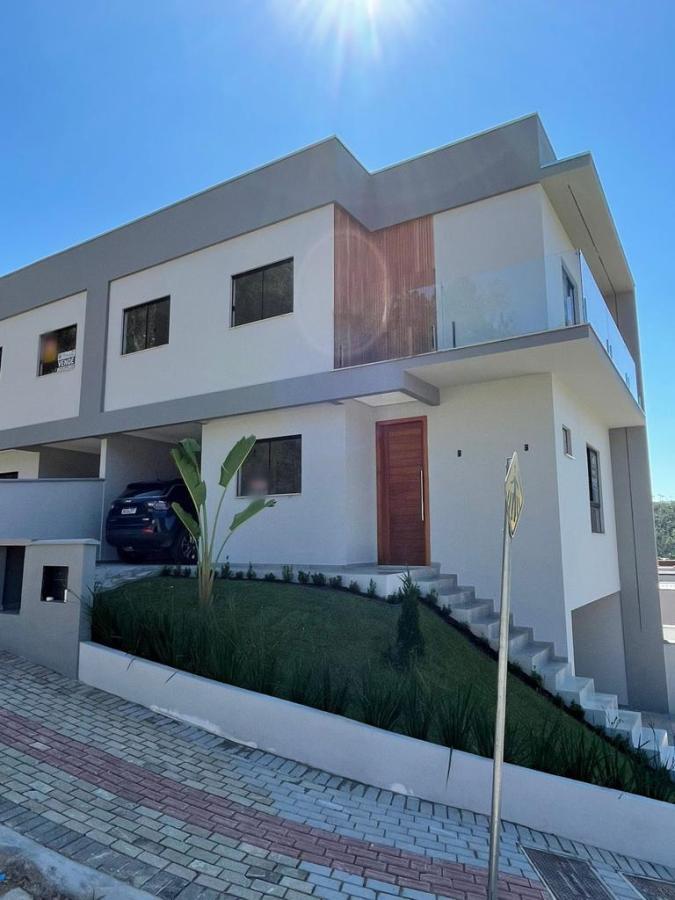 Casa de 2 quartos, no bairro Aymore, em Guabiruba | Eu Corretor