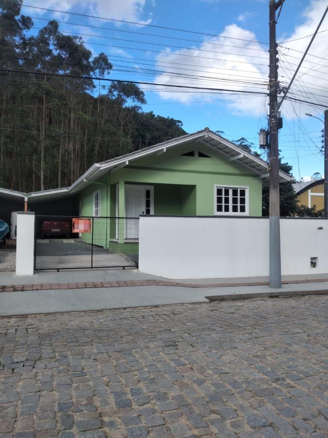 Casa de 3 quartos, no bairro SÃO PEDRO, em Brusque | Eu Corretor