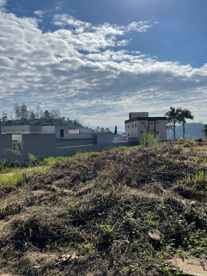 Lote/Terreno de 604m² no bairro Primeiro de Maio, em Brusque | Eu Corretor