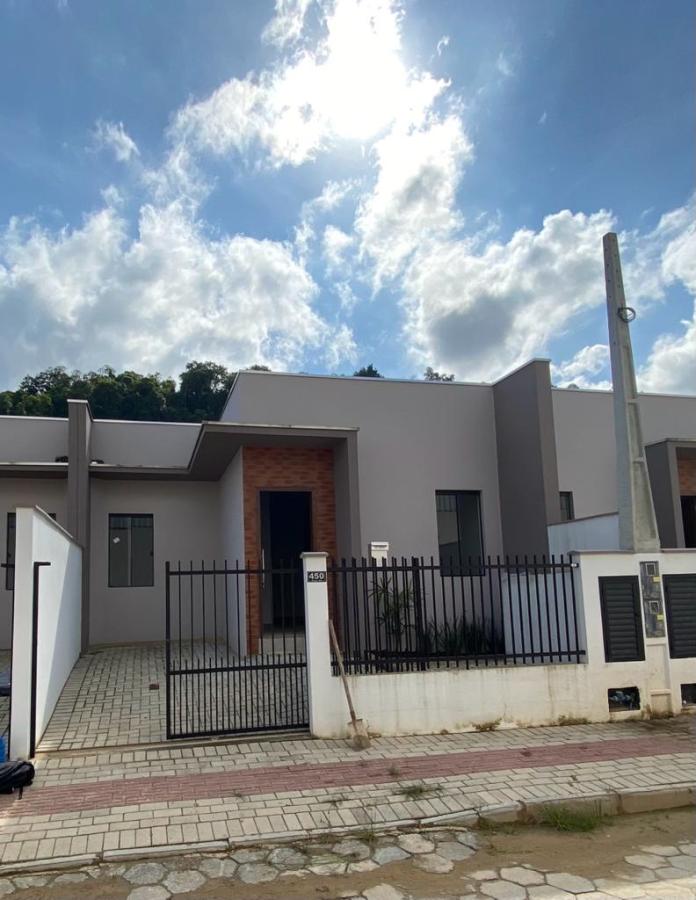 Casa de 2 quartos, no bairro Steffen, em Brusque | Eu Corretor