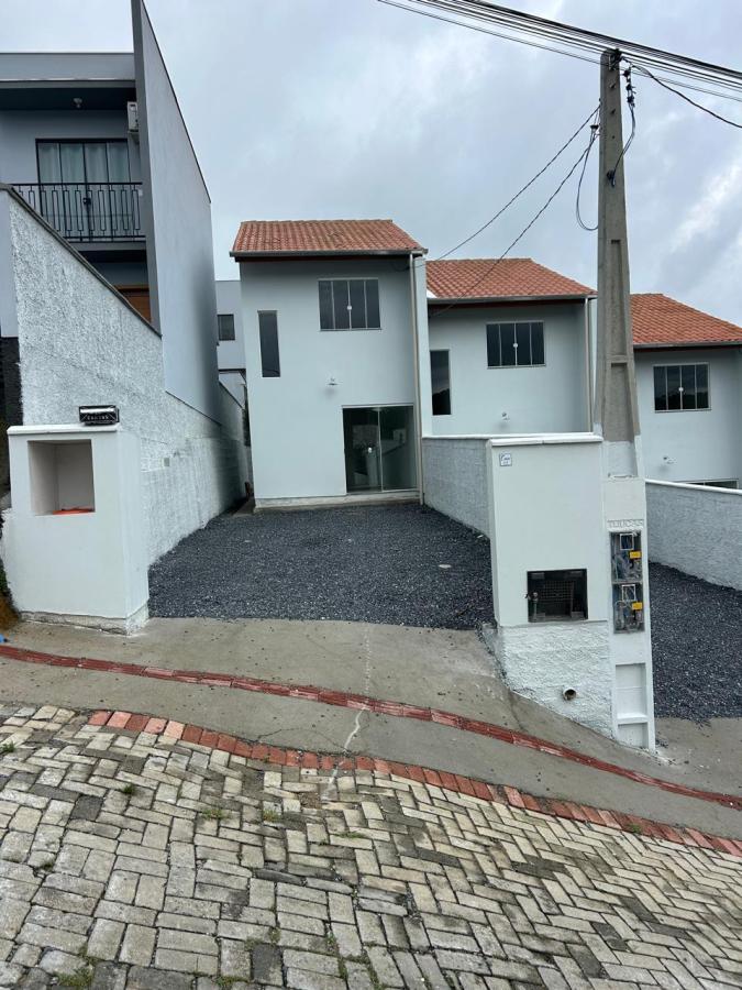 Casa de 2 quartos, no bairro Tomaz Coelho, em Brusque | Eu Corretor